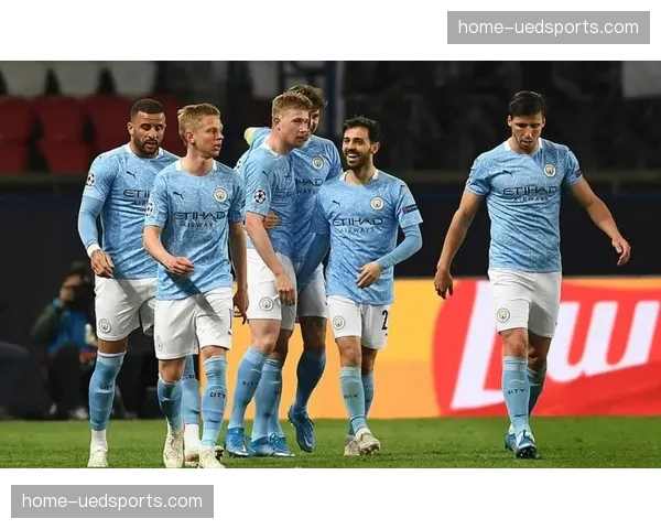 巴黎防线转身速度隐患：马尔基尼奥斯与什克里尼亚尔的协同问题